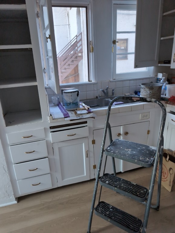 e-kitchen2.jpg